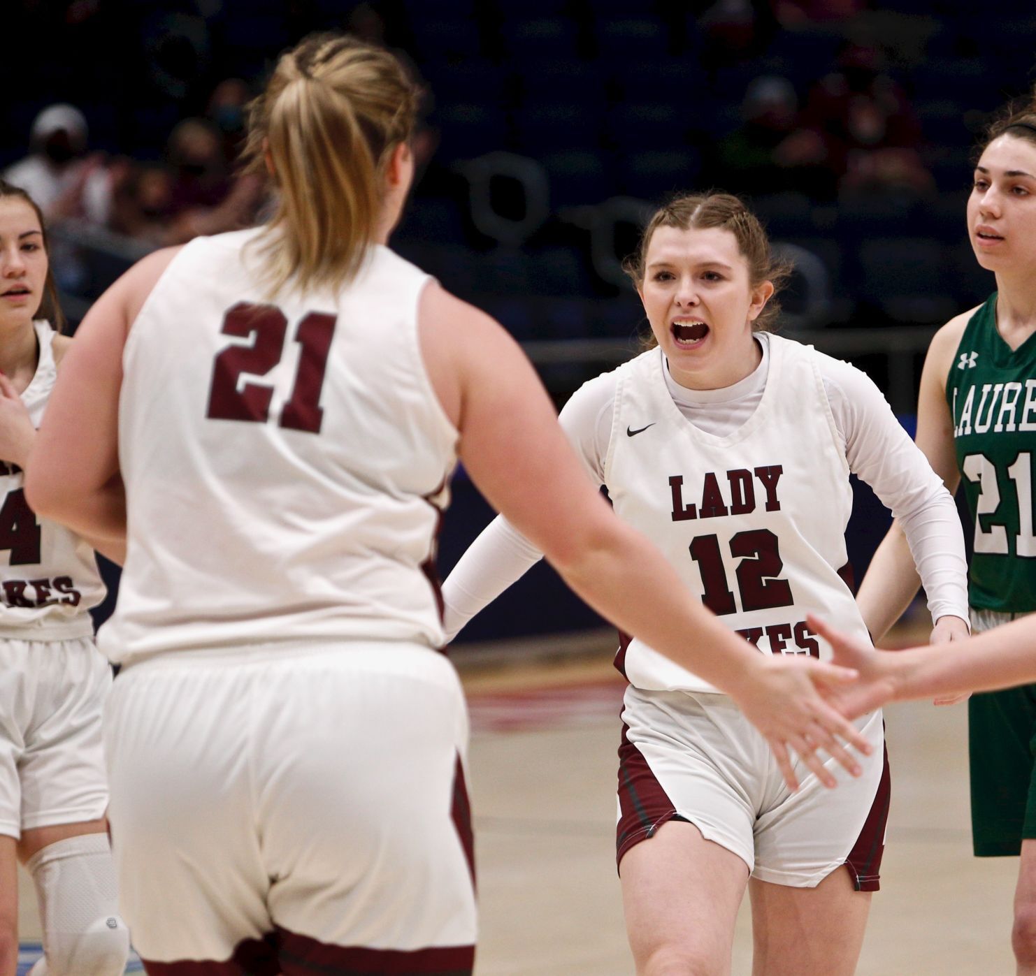 Vinton County beats Shaker Heights Laurel